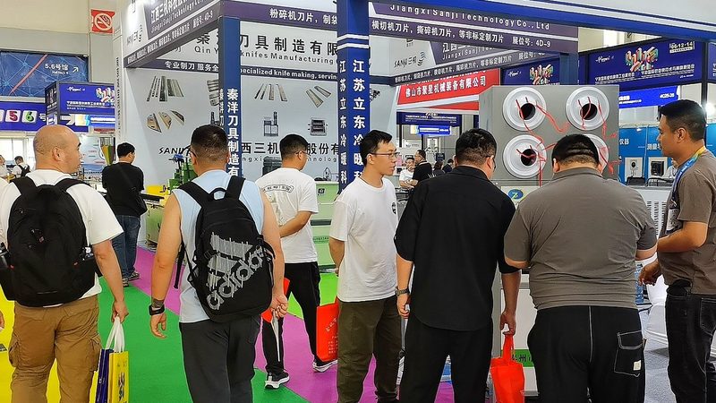 大型写真喷绘拼接，如何实现无缝衔接？**